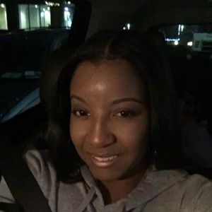 Meet your Posher, Adrienne